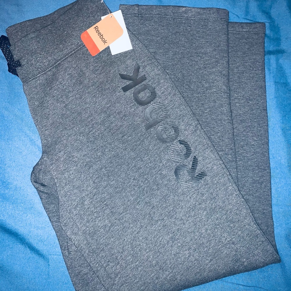 SOLD -{NWT} Reebok Straight Leg Sweatpants